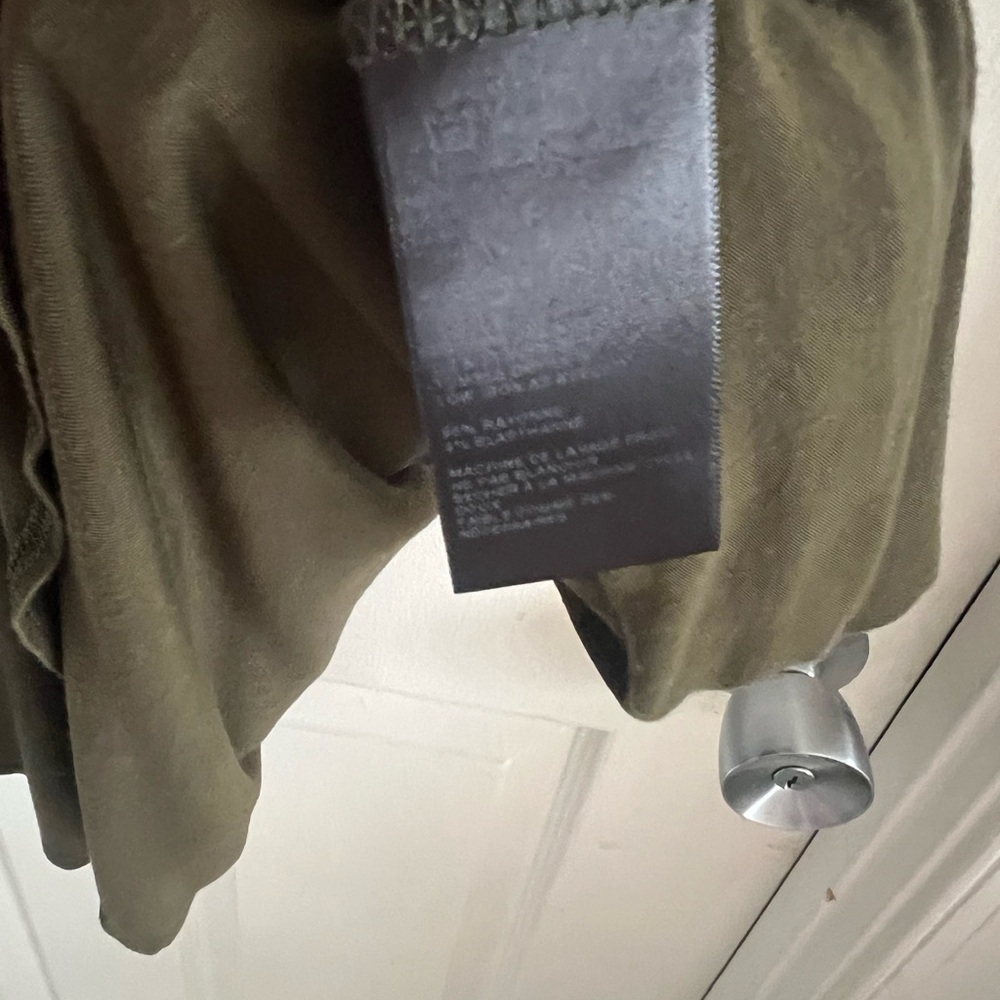 silence + noise swing tank dress. Olive color. VERY GUC! Size Medium. - Picture 5 of 6